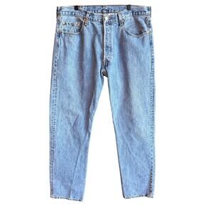 Levis Mens 501 Blue Jeans Lightly Distressed and Faded Wash 2006 size 38 x 34